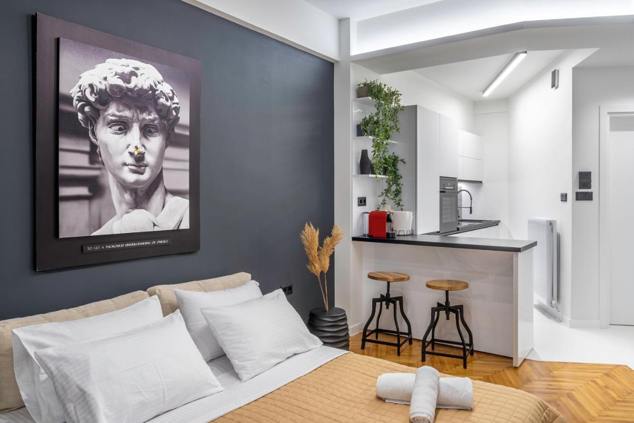 Luxury Studio Apartment In The Heart Of Αθήνα Εξωτερικό φωτογραφία
